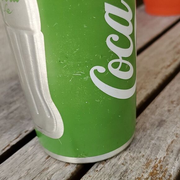 Coca-Cola Lime Green Flask 50 CL 16.9 oz. - Picture 5 of 10